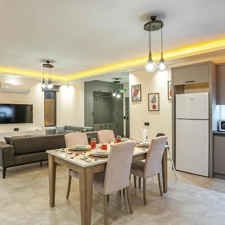 Aydemir Seaview 4 Kisilik Deniz Manzara Jakuzi Sinema