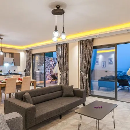 Aydemir Seaview 4 Kisilik Deniz Manzara Jakuzi Sinema